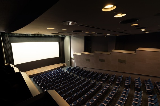国立映画アーカイブ 2F