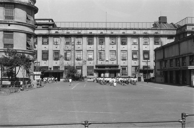 『久松小学校』1957年（昭和32年）頃